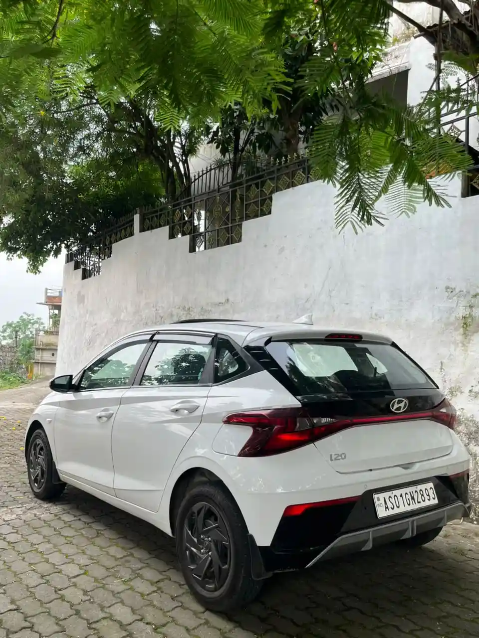 Hyundai i20 Magna 2026 – self drive rental in Guwahati, photo 3
