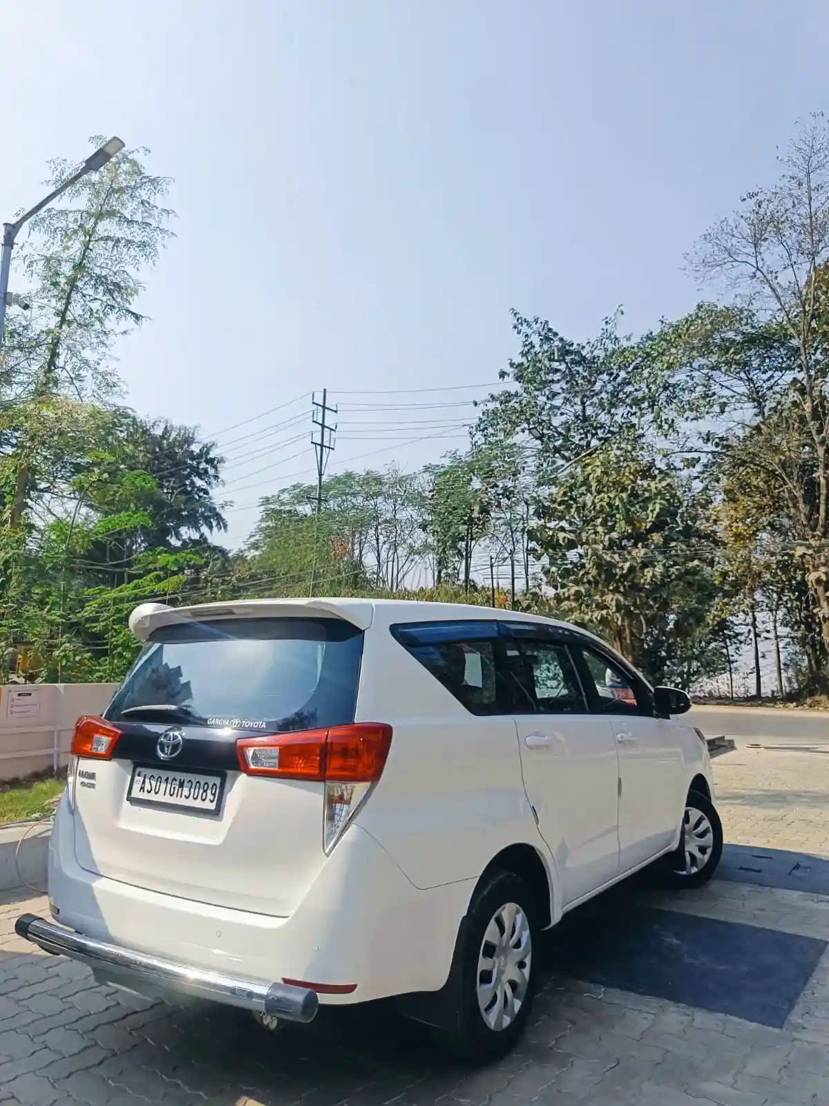Toyota Innova Crysta 2025 – self drive rental in Guwahati, photo 4