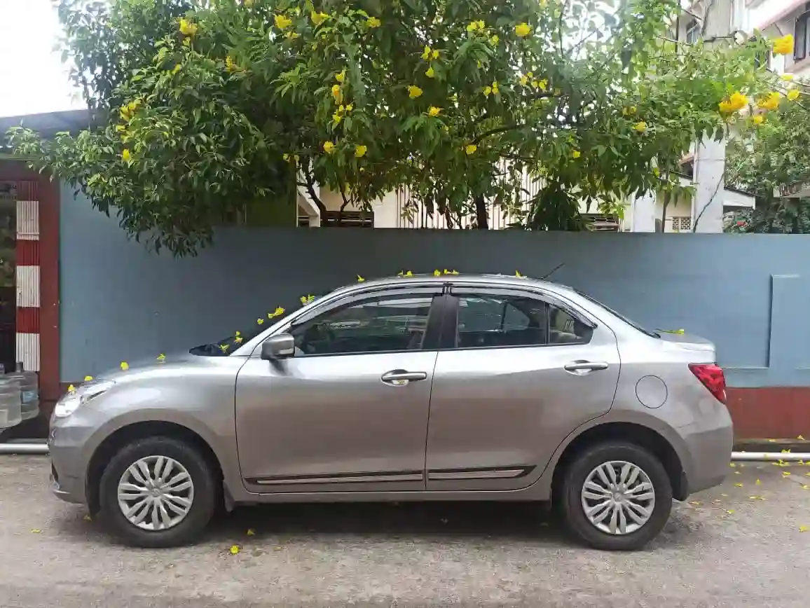 Maruti Suzuki Dzire 2022 vxi – self drive rental in Guwahati, photo 3
